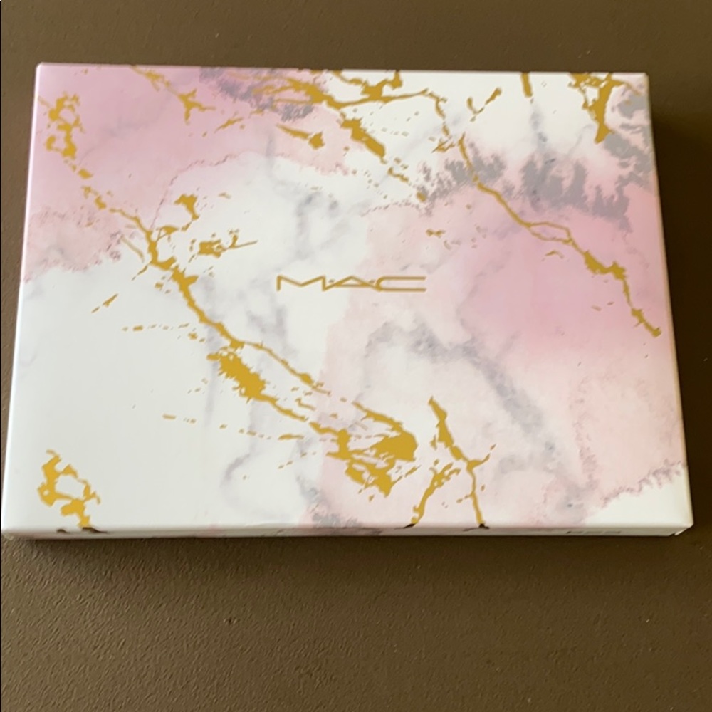 Mac Ignite Wonder face palette